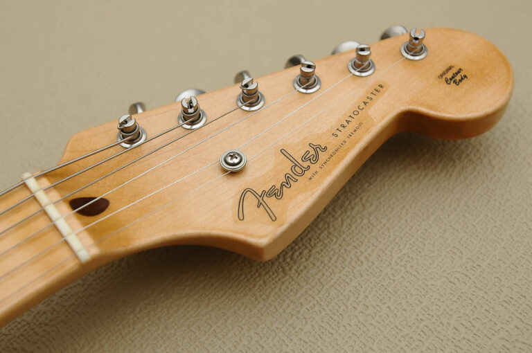 2004 Fender Stratocaster 50th Anniversary